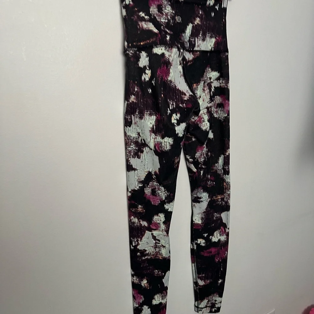 Lululemon Leggings Wunder Under Pant High Rise
Kara Blossom Multi Yoga Sporty 6 - Picture 13 of 13